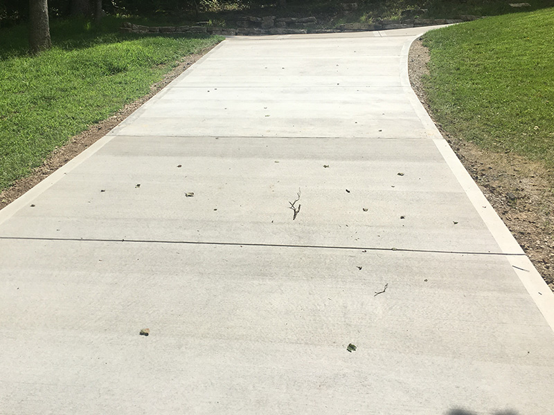 C and M Concrete Broom Swept Driveway -4