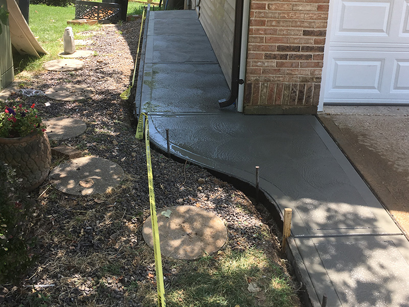 C and M Concrete Broom Swept Driveway Sidewalk -6
